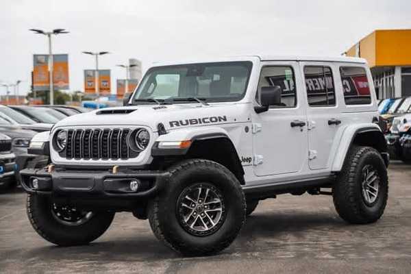 What makes the 2025 Jeep Wrangler Rubicon a rugged icon?